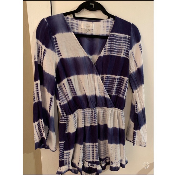 Romper - Picture 2 of 3